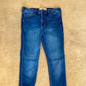 Hollister Super Skinny jeans